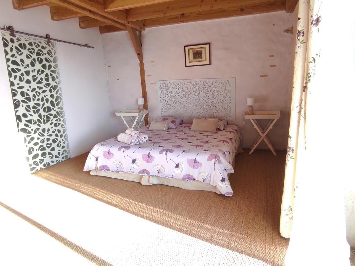 Bed and Breakfast Bout De Cote Lacam-dʼOurcet Exterior foto