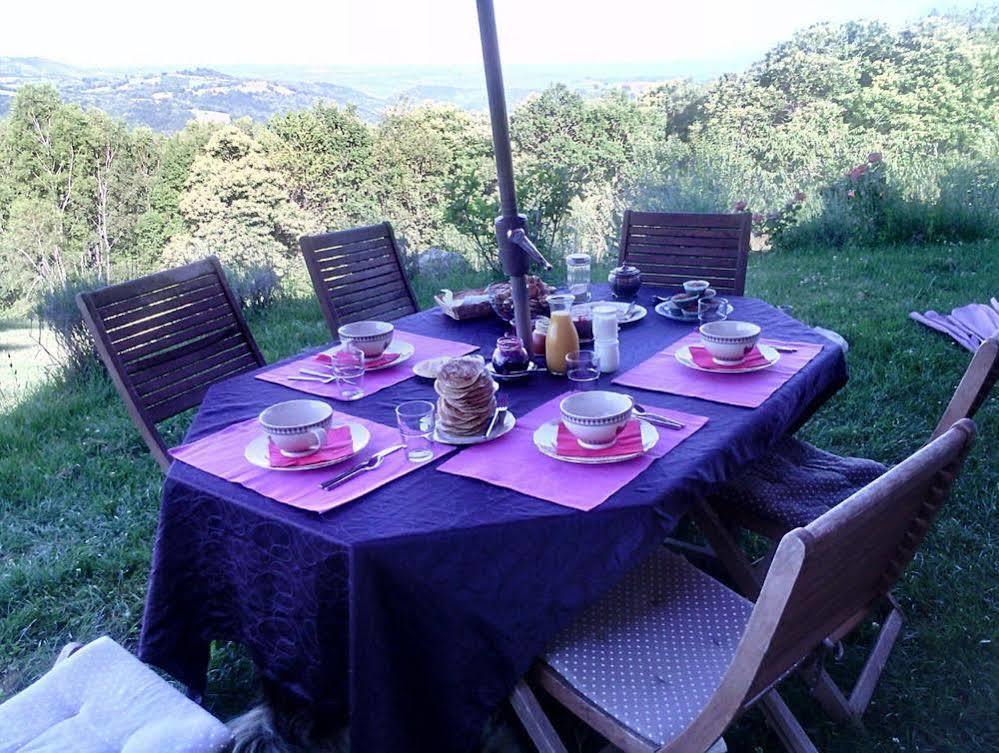 Bed and Breakfast Bout De Cote Lacam-dʼOurcet Exterior foto